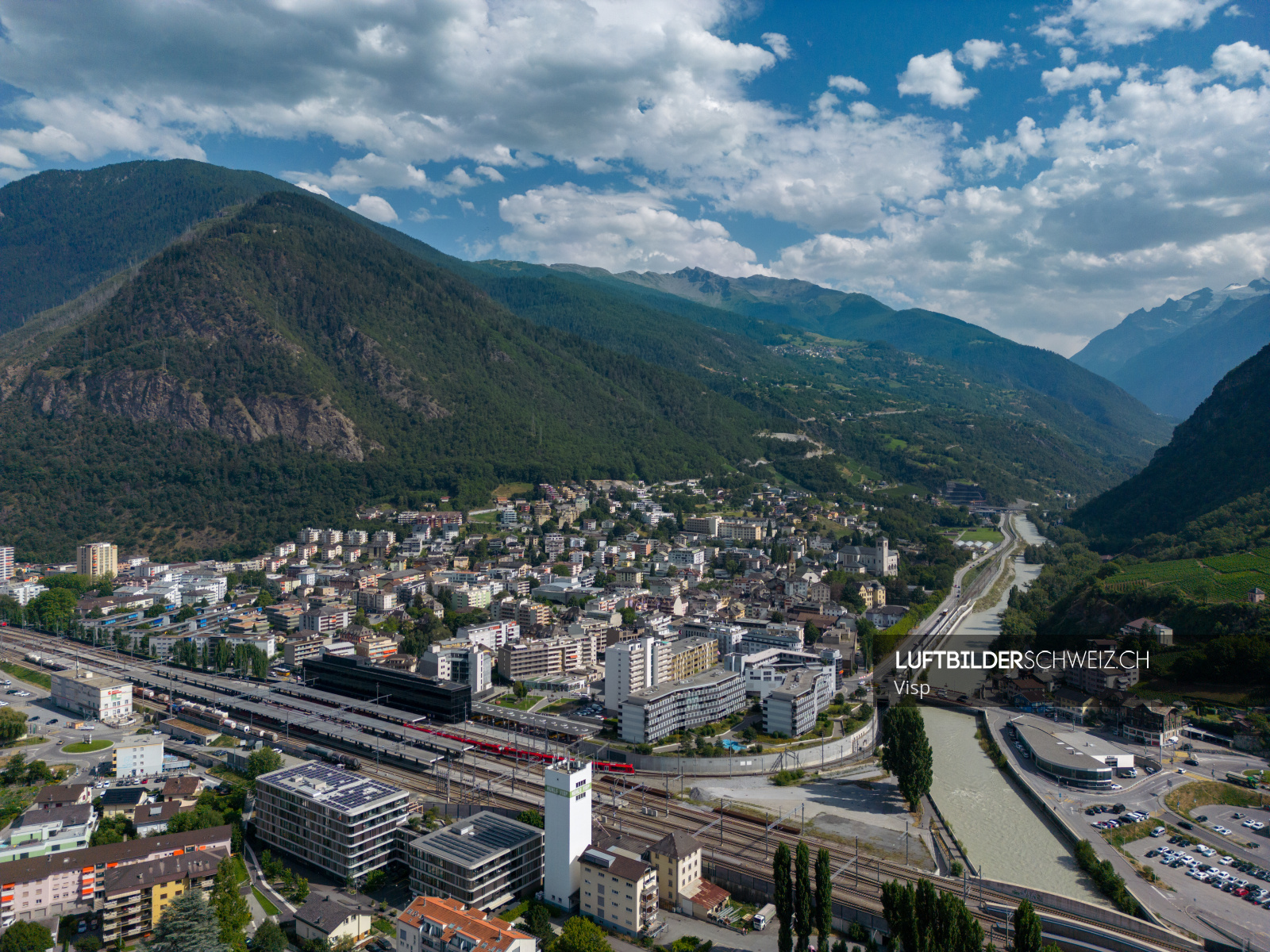 Luftaufnahme Visp (Wallis) - Luftbilderschweiz.ch